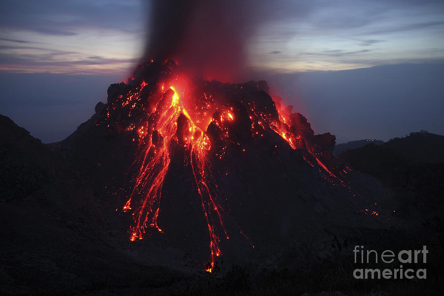 Glowing Rerombola Lava Dome Of Paluweh #2 Photograph by Richard Roscoe