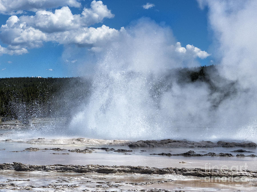 Great Fountain Geyser Photograph by Carolyn Fox - Pixels