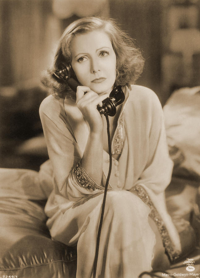 Greta Garbo, Hollywood Movie Star #2 Photograph by Photo Researchers