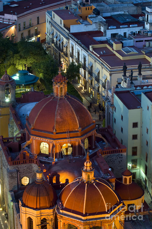 Guanajuato, Mexico #2 Photograph by John Shaw