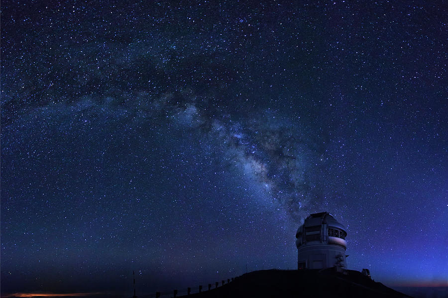 Hawaii, Mauna Kea Observatory #2 Photograph by Michele Falzone