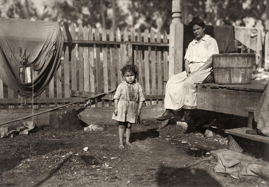 Hine Poverty, 1911 Photograph by Granger - Fine Art America