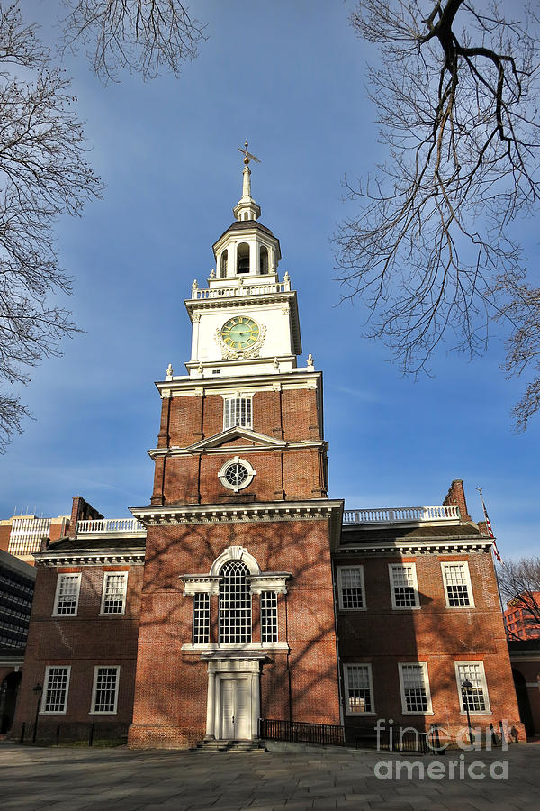 Philadelphia Photograph - Independence Hall in Philadelphia #2 by Olivier Le Queinec