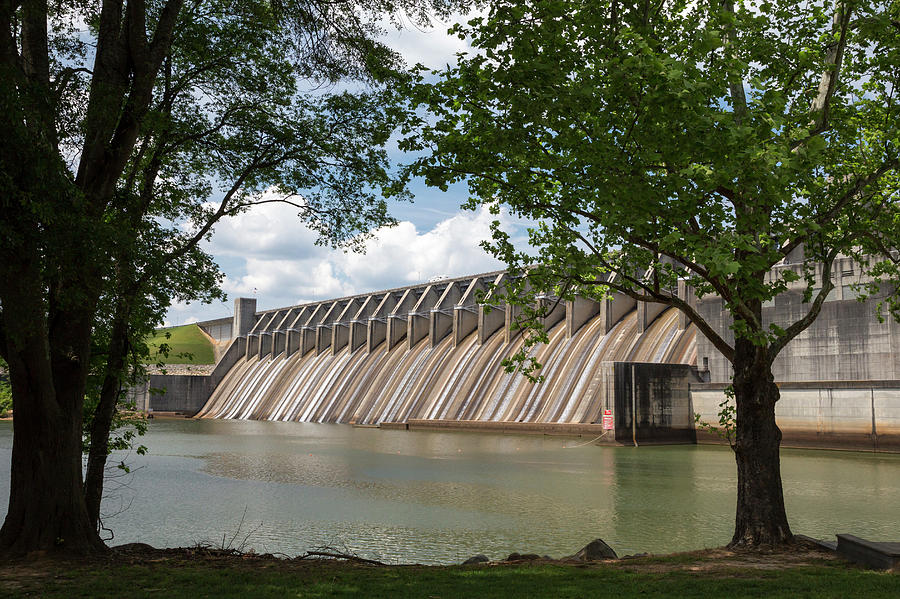 Device Photograph - J. Strom Thurmond Dam #2 by Jim West/science Photo Library
