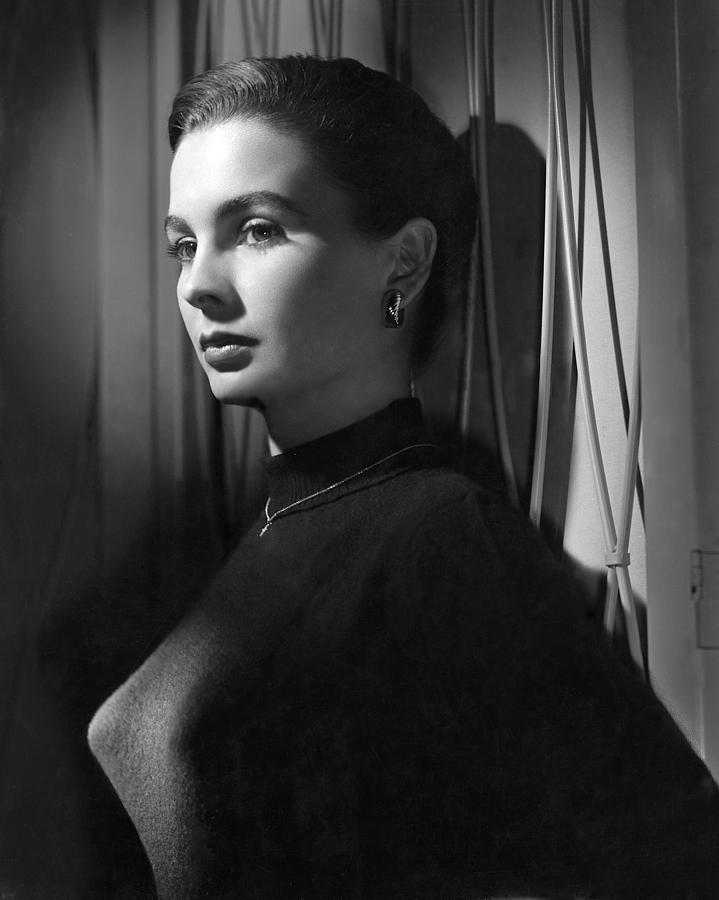Jean Simmons #2 Photograph by Silver Screen