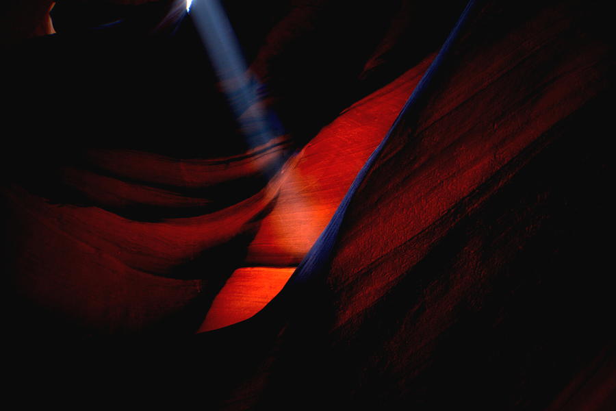 Light beam at Upper Antelope Canyon #2 Photograph by Jetson Nguyen