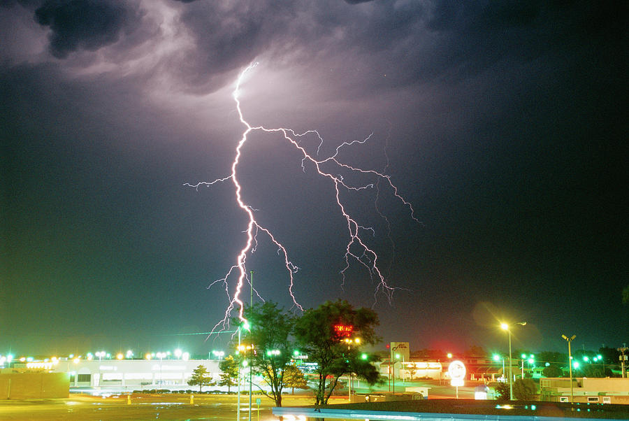 Lightning Photograph by Jim Reed/science Photo Library - Fine Art America