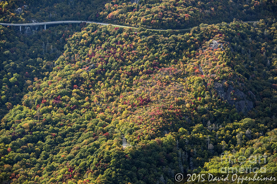 Linn Cove Viaduct and Grandfather Mountain along the Blue Ridge ...