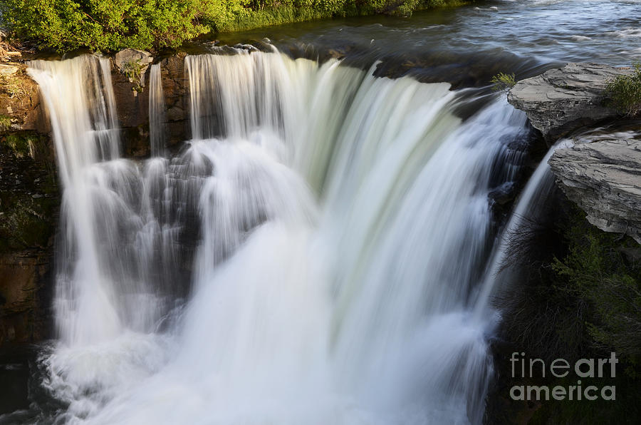 Waterfall Photograph - Lundbreck Falls Evening Light #2 by Bob Christopher