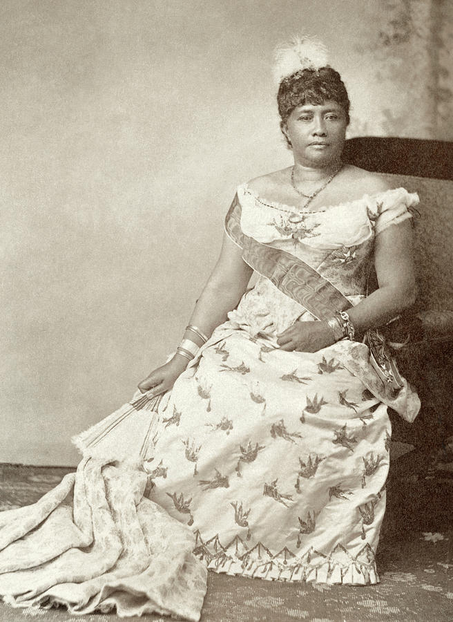 Lydia Kamekeha Liliuokalani (1838-1917) #2 Photograph by Granger