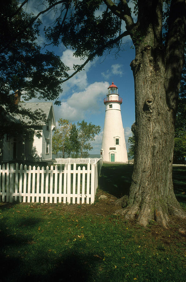 Marblehead Light, Oh #2 Photograph by Bruce Roberts
