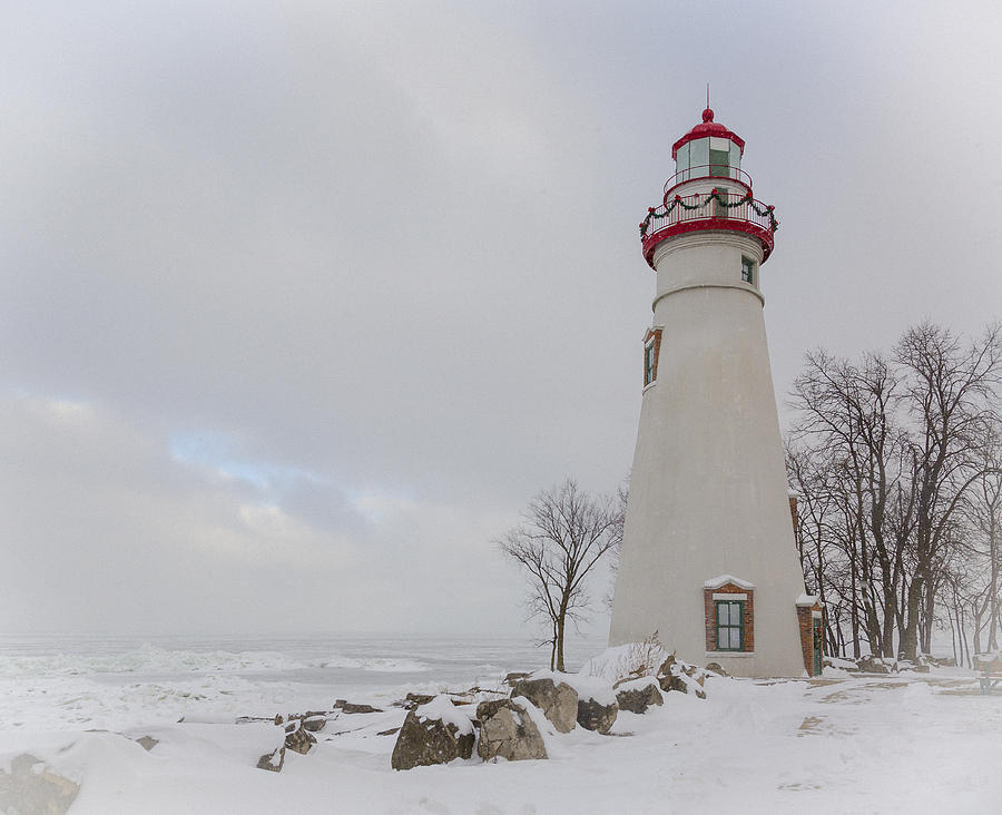 Marblehead Lighthouse Lake Erie Photograph