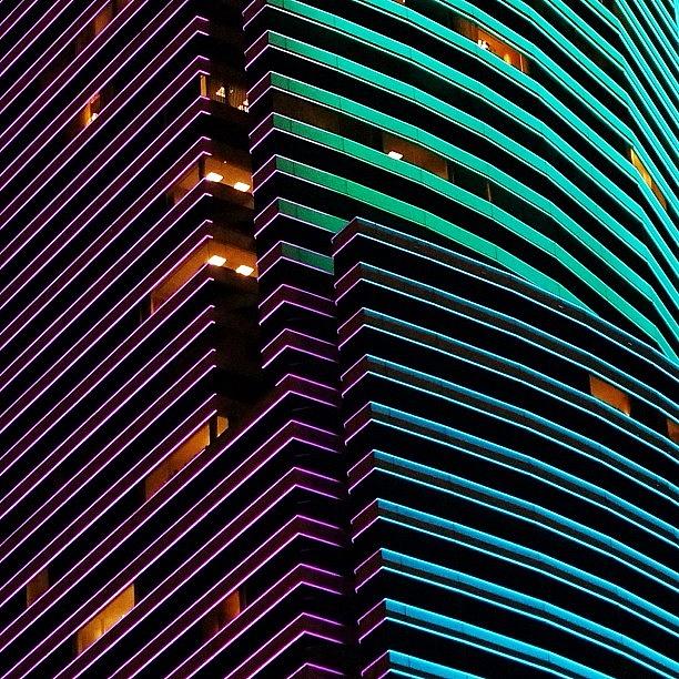 Architecture Photograph - Miami Tower - Miami ( 1986 ) by Joel Lopez