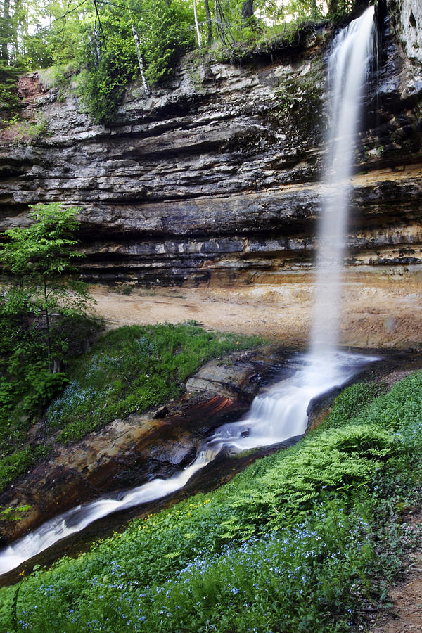Nature Photograph - Munising Falls #2 by Adam Romanowicz
