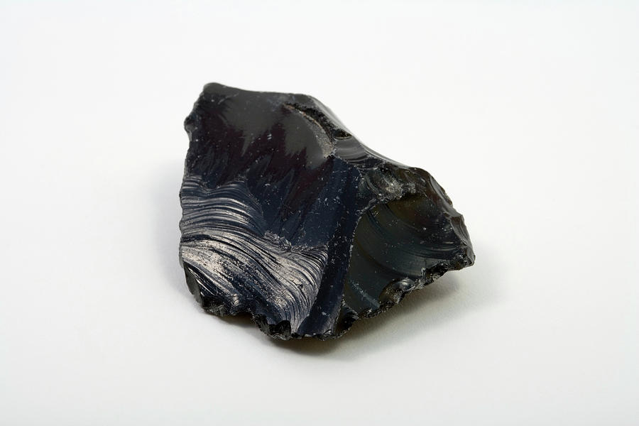 obsidian igneous rock