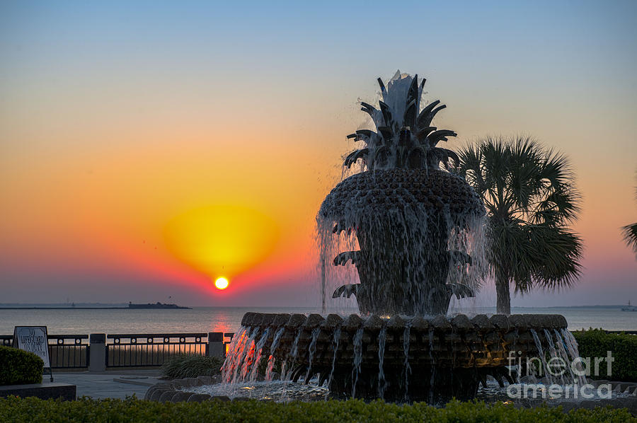Pineapple Fountain Photograph - Sunrise View by Dale Powell