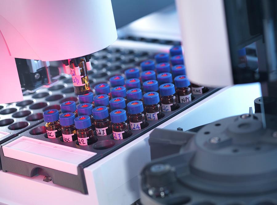 Polycyclic Aromatic Hydrocarbon Analysis Photograph by Andrew Brookes