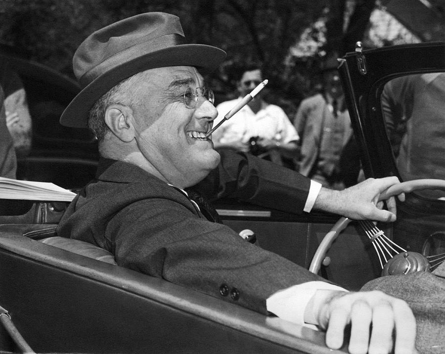 Black And White Photograph - President Franklin Roosevelt #4 by Underwood Archives