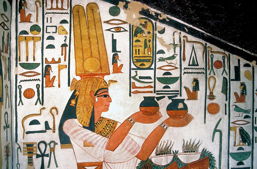 Queen Nefertari #2 Photograph by Patrick Landmann/science Photo Library