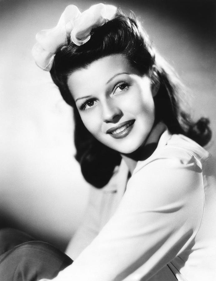 Rita Hayworth, Columbia Portrait Photograph by Everett - Fine Art America