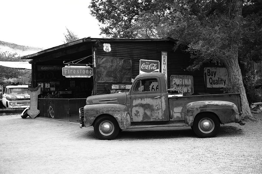 Route 66 Garage and Pickup 2012 BW Photograph by Frank Romeo