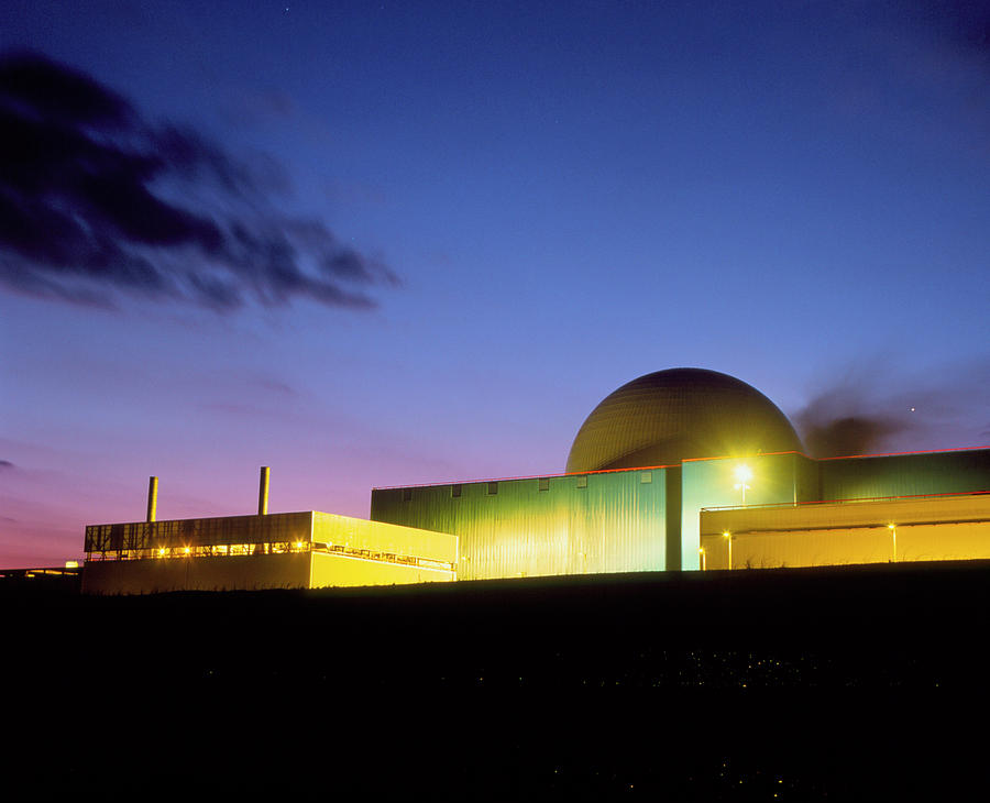 Sizewell 'b' Nuclear Power Station Photograph By Martin Bond/science ...