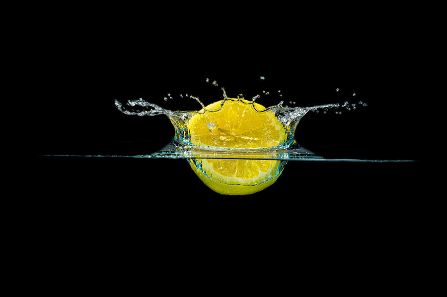 Splashing Lemon #2 Photograph by Peter Lakomy