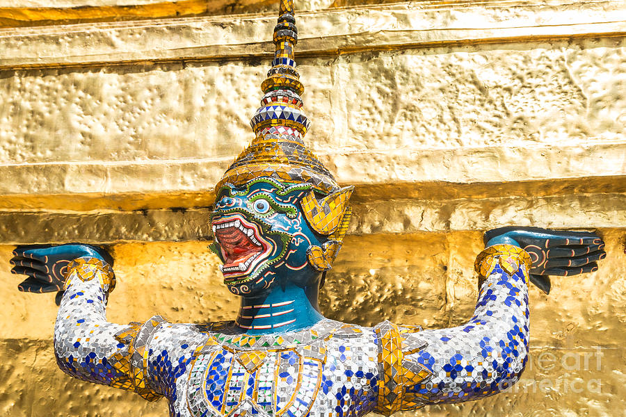 Stunning Wat Phra Kaew #2 Photograph by Didier Marti
