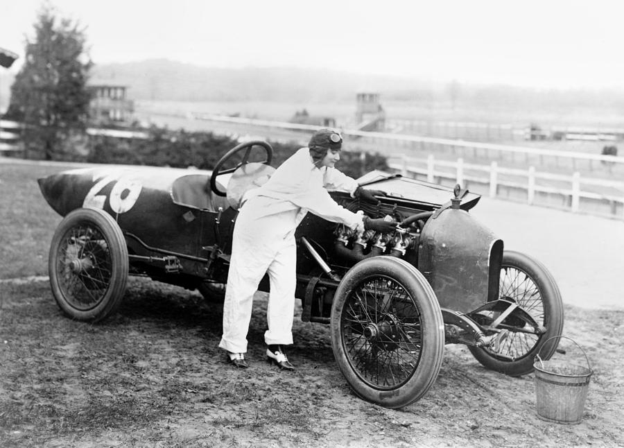 Stutz Racecar, 1916 Painting by Granger - Fine Art America