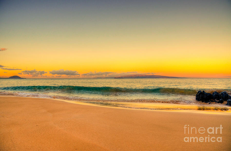 Sunrise Keawakapu Beach #2 Photograph by Kelly Wade