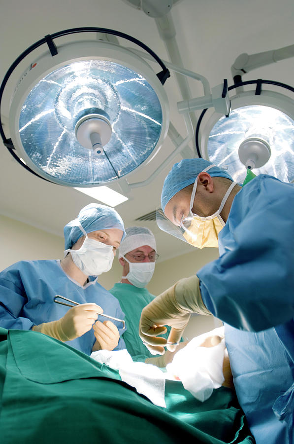 Surgeons Operating Photograph By Jim Varney Science Photo Library Fine Art America