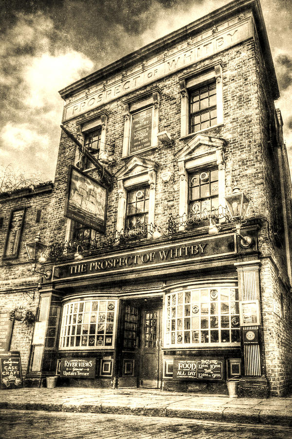 The Prospect Of Whitby Pub London Vintage Photograph
