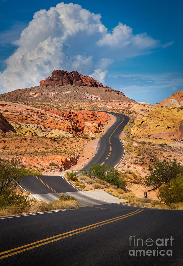 Las Vegas Photograph - Valley of Fire #2 by Inge Johnsson