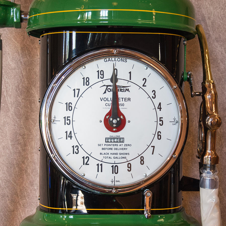 Vintage Gas Pump Photograph by Ed Hughes - Fine Art America