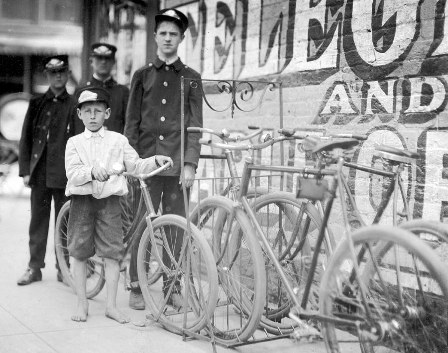 Western Union Messenger Boys, Lewis Photograph by Science Source