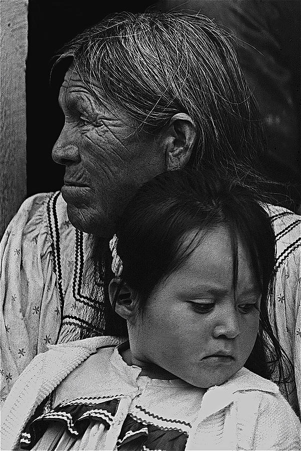 White Mountain Apache Elder And Granddaughter Rodeo White River Arizona 1970 #3 Photograph by David Lee Guss