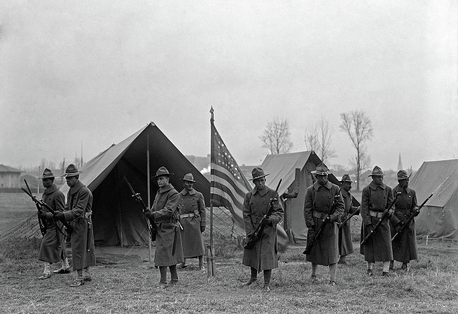 Wwi Soldiers, 1917 #2 Photograph by Granger