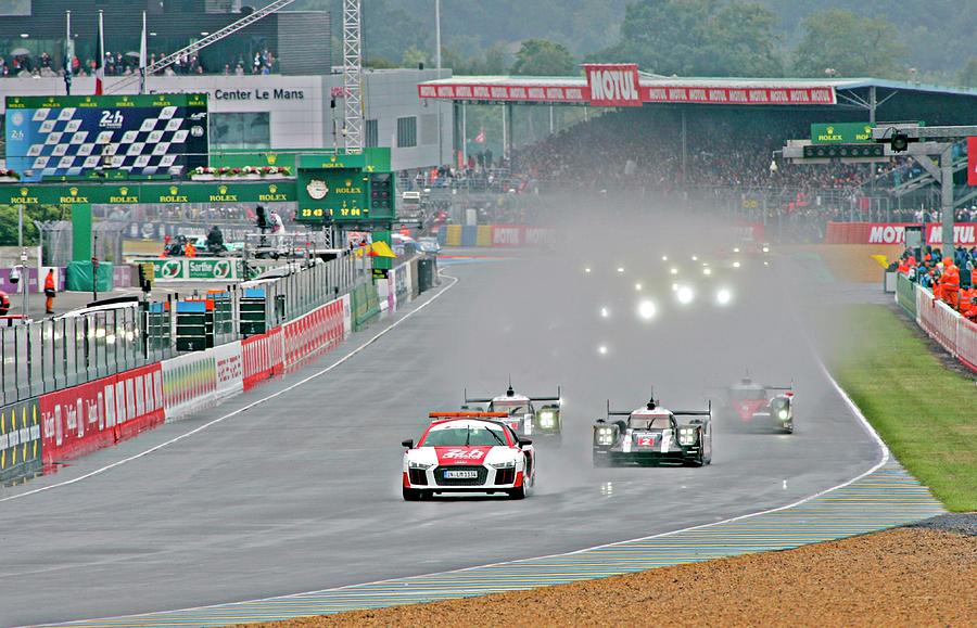 Le Mans 2016 #20 Photograph by Lewis Houghton/science Photo Library