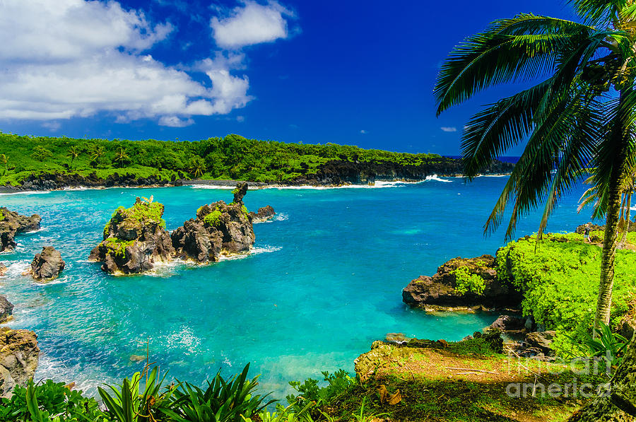 Spectacular ocean view on the Road to Hana Maui Hawaii USA Photograph ...