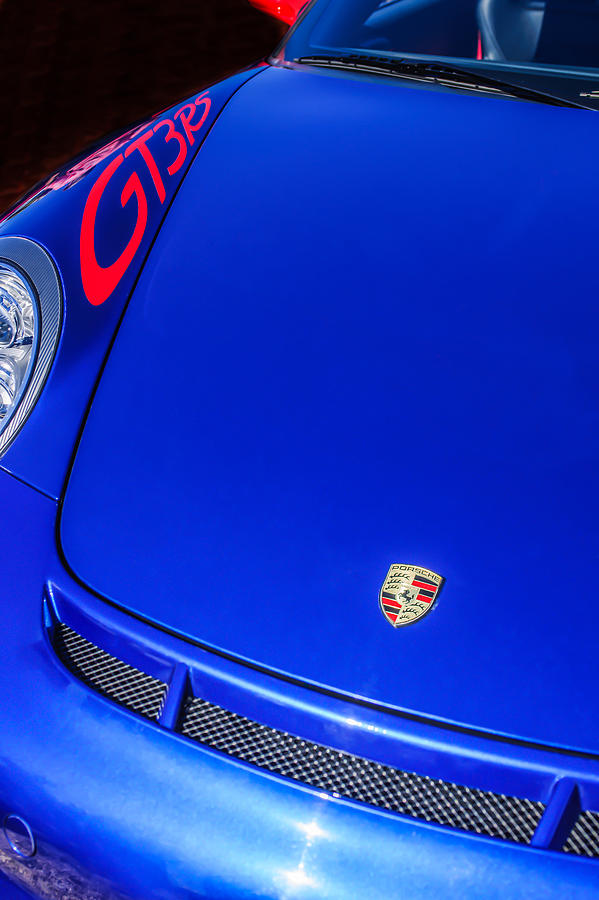 Transportation Photograph - 2011 Porsche GT 3 RS Hood Emblem -0710c by Jill Reger