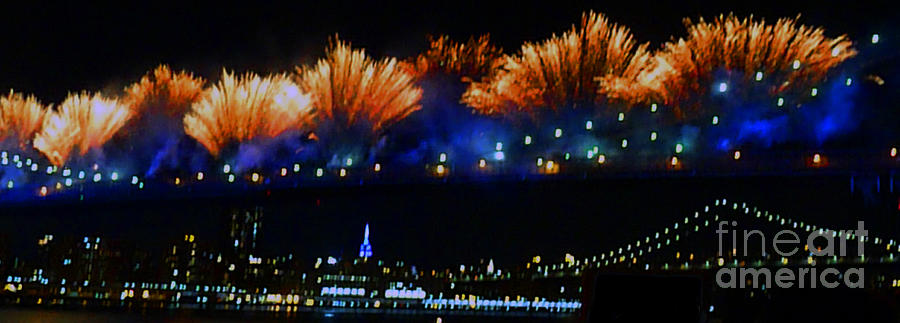 New York City Photograph - 2014 Brooklyn Bridge Fireworks by Kendall Eutemey