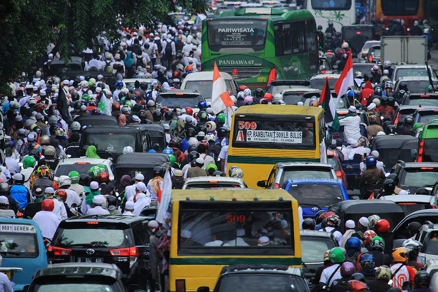 212 peaceful action, in Jakarta, Indonesia Photograph by Yamtono_Sardi