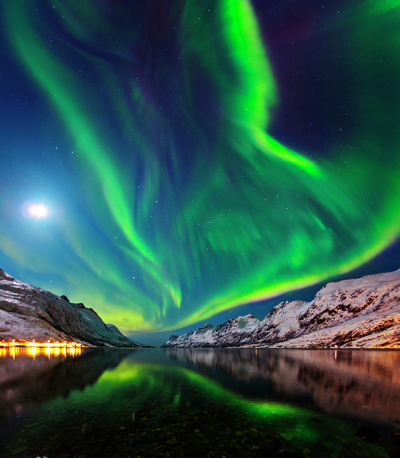 Aurora Borealis Photograph by Babak Tafreshi