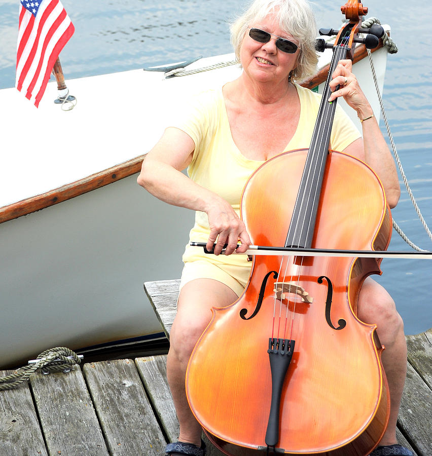 Music Photograph - Female cellist. #24 by Oscar Williams