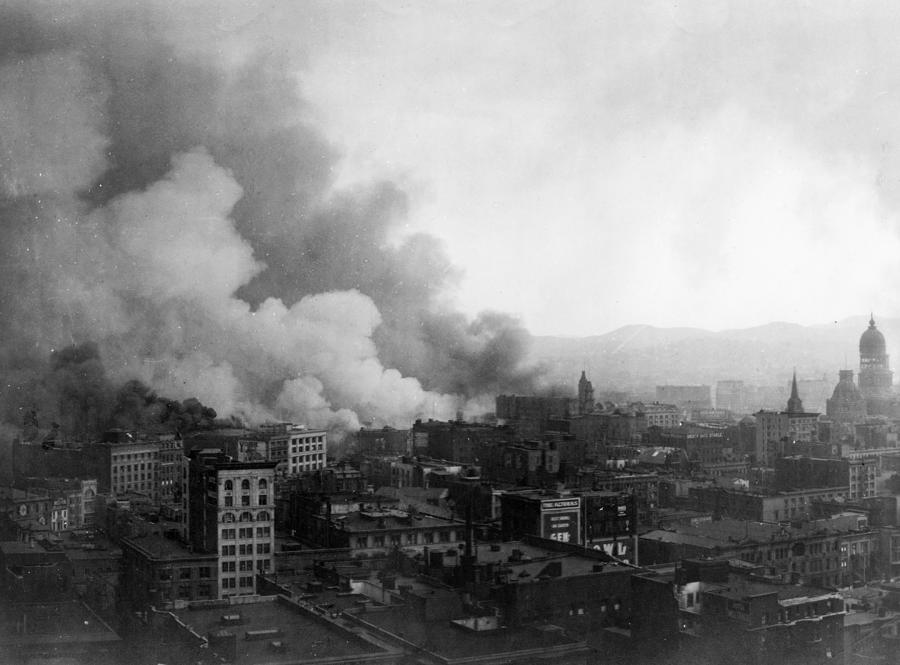 San Francisco Earthquake #24 Photograph by Granger