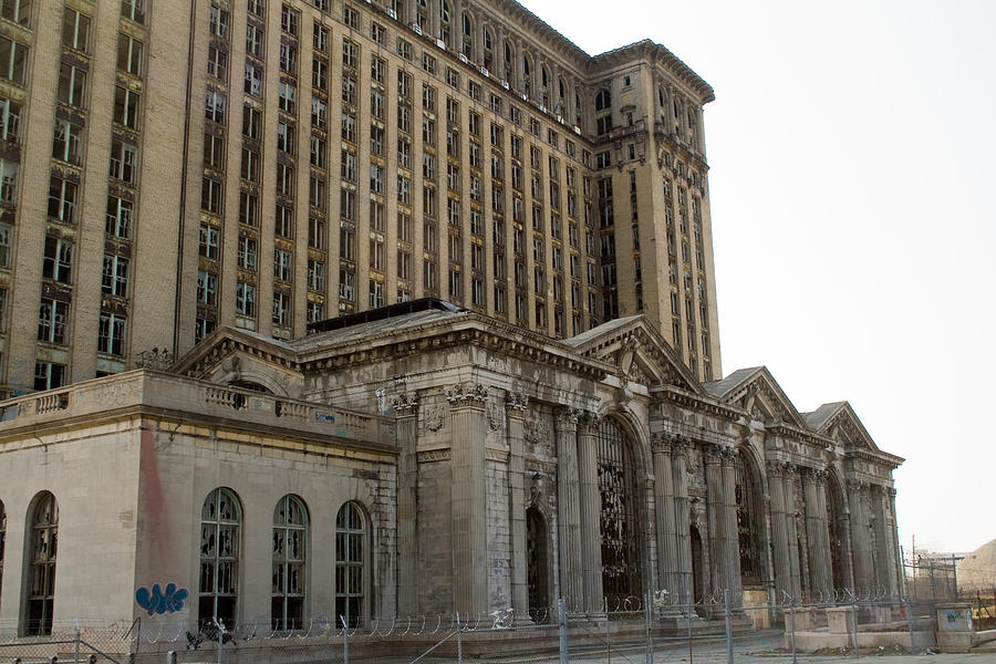 Detroit Photograph - Michigan Central Station #25 by Gary Marx