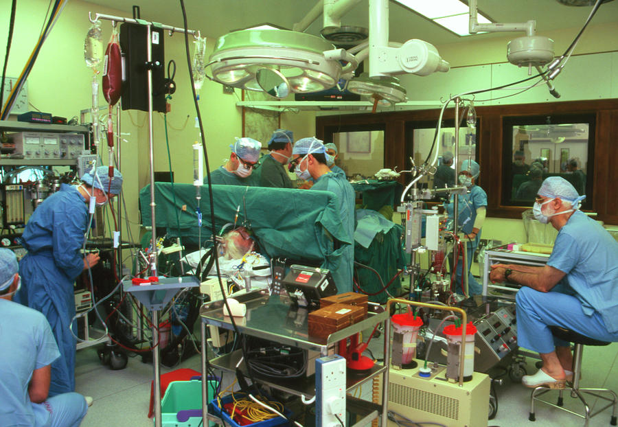 heart surgery room