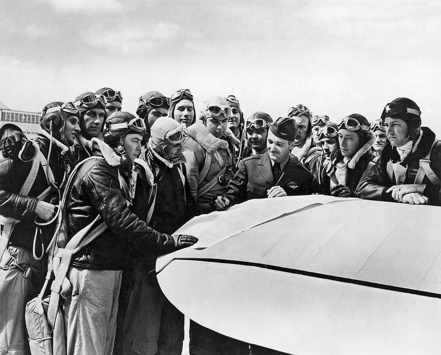 1942 Photograph - Navy Pilots Training by Underwood Archives 1942 Photograph - Navy Pilots Training by Underwood Archives