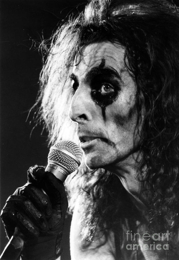 Alice Cooper 1979 #2 Photograph by Chris Walter