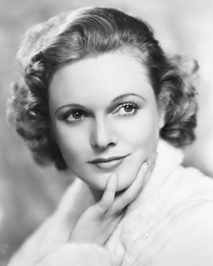 Anna Neagle Photograph by Silver Screen - Pixels